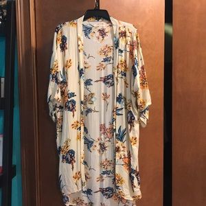 Long floral Kimono